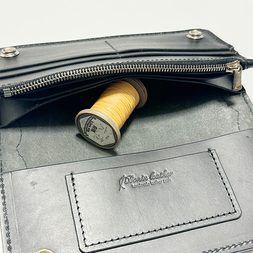 スモールクロコダイル ポロサス ブラック トラッカーウォレット【BONIN