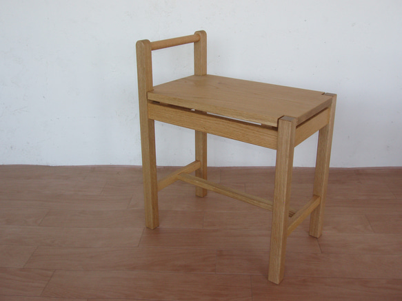 片手スツール、ナラ（ナチュラル） 