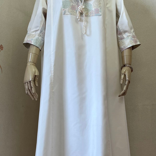 NO：50）白大島紬反物生地&着物白大島紬柄リメイク&ワンピース