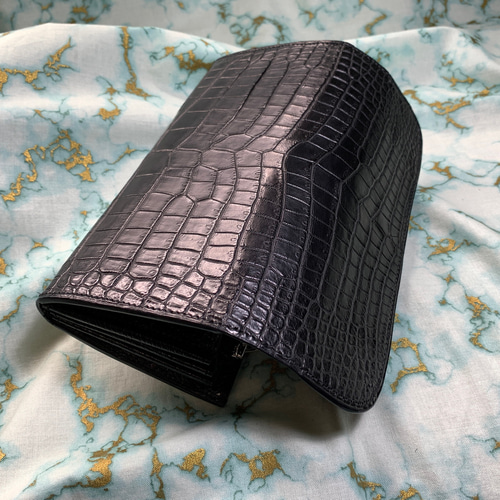 美品 ファイヤーバード シールスキン 財布 ラウンドジップ ブラック 美品 ファイヤーバード シールスキン 財布 ラウンドジップ ブラック