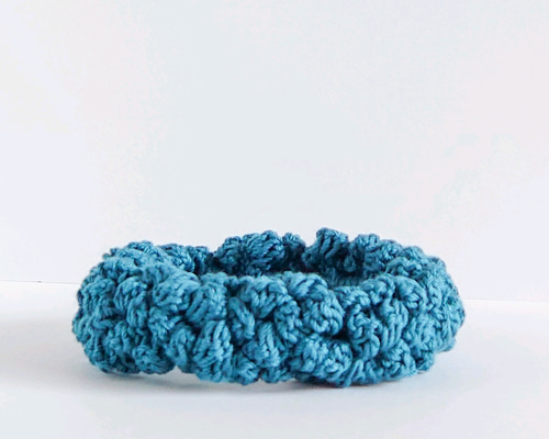 エメラルドブルー シュシュ もこもこ 可愛い レース編み シュシュ oru