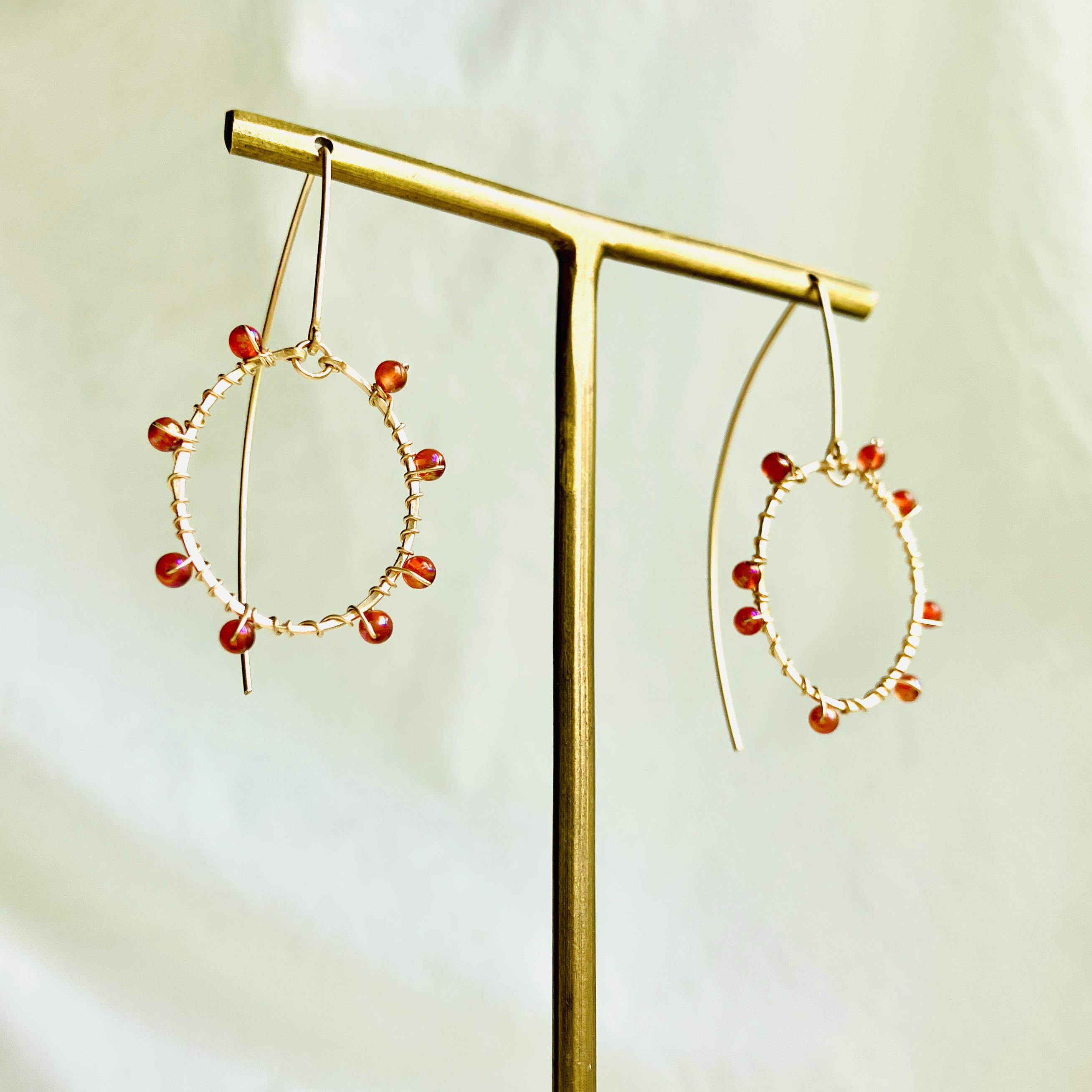 Salmon roe　イクラちゃん　　K１４gfロングフックピアス　金具変更可