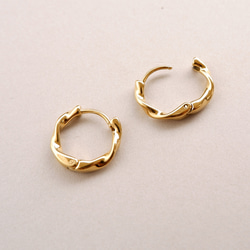 つけっぱなしOK＊ワンタッチフープピアス ひねり サージカルステンレス 316L ゴールド/シルバー 金属アレルギー 7枚目の画像