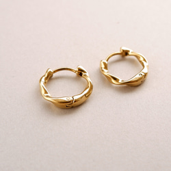 つけっぱなしOK＊ワンタッチフープピアス ひねり サージカルステンレス 316L ゴールド/シルバー 金属アレルギー 6枚目の画像