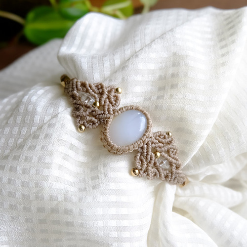 ホワイトオニキス 天然石マクラメ編みブレスレット 誕生日プレゼント