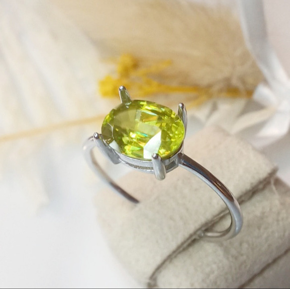 一点もの】スフェーン グリーン 天然石 1.02ct 大粒 オーバル 