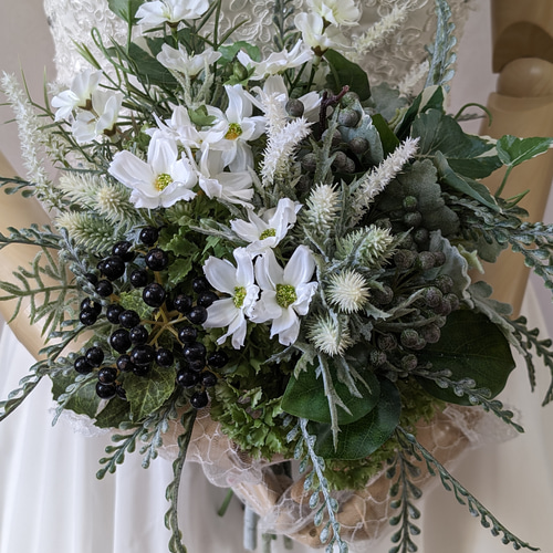 ウエディングブーケ(シルバーグリーン)ブートニア込み 世界で1つ貴女