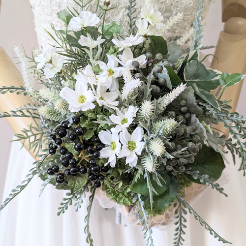ウエディングブーケ(シルバーグリーン)ブートニア込み 世界で1つ貴女