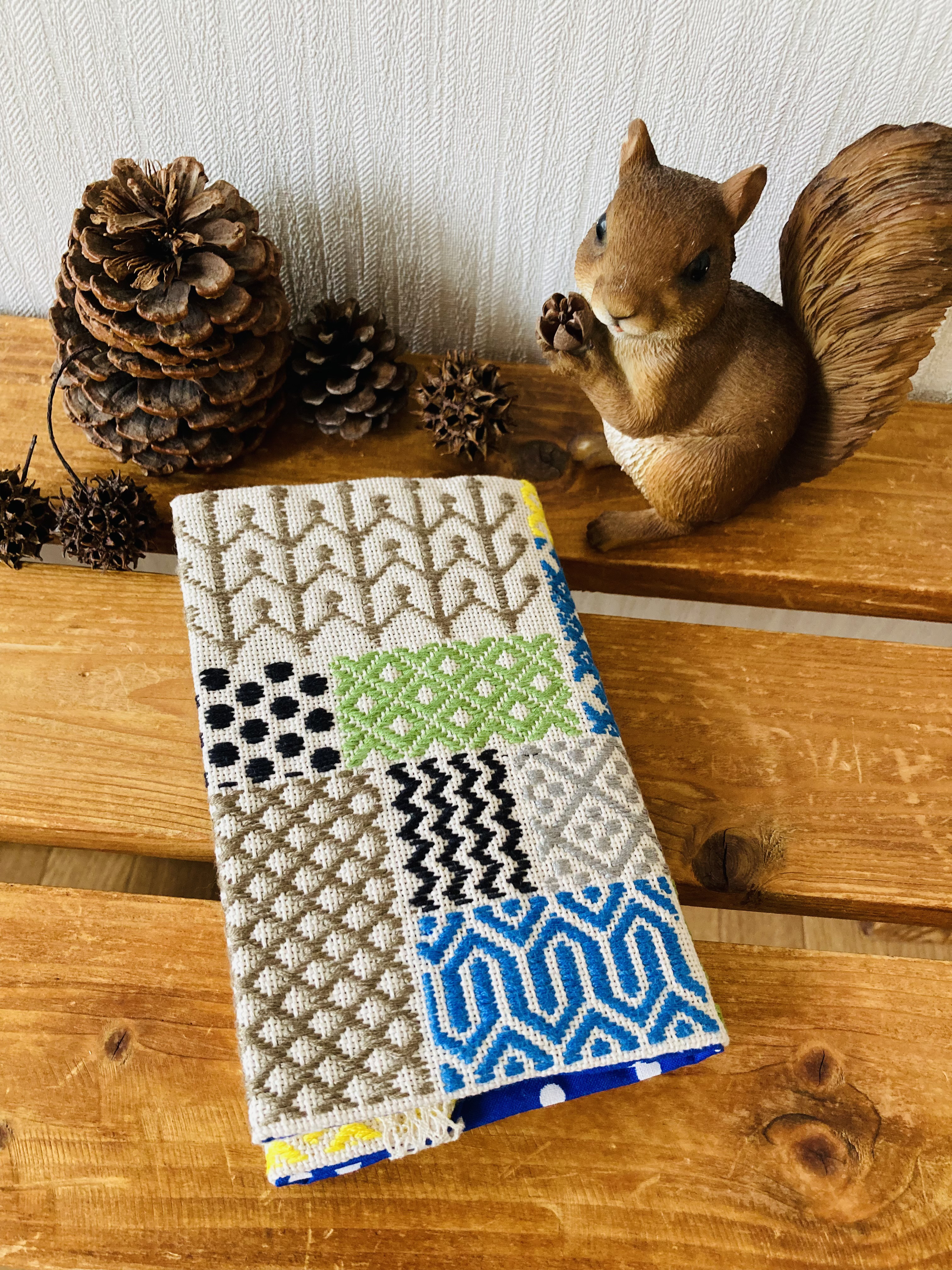 こぎん刺し＊ランダムタイルのブックカバー文庫本