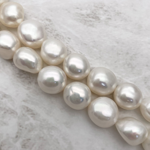 すんごく大きいごろごろバロック淡水パール 超大粒 本真珠 変形 11mm