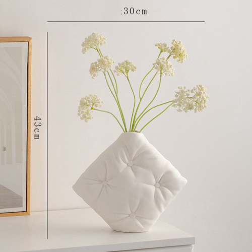 シンプルで創造的なセラミック花瓶の装飾リビングルームフラワー