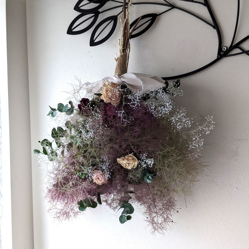 割れない・欠けない丈夫な花瓶付き！スモークツリーと薔薇たちのドライ