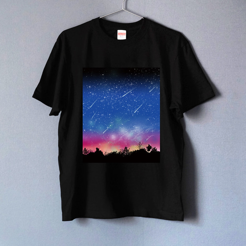 夜空に降り注ぐ流星柄 Tシャツ BLACK（men&women） Tシャツ LALA