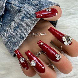 N647 既成ネイルチップ24枚 赤 ロング テラコッタ マット ラメ ギャル