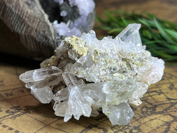 ヒマラヤ水晶✨ 虹入り マニハール産 クリスタル クラスター 原石 