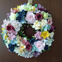 ❤ホワイトローズとラナンキュラスの清楚で素敵なフラワーリース 一点