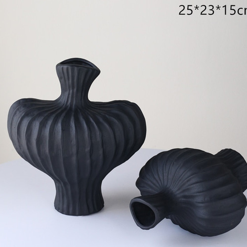 高級感、侘び寂び花瓶、造花、フェイクフラワーオーナメント