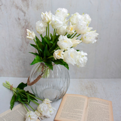 【リアル造花】パーロット咲きチューリップ5輪のナチュラルブーケ【ホワイト】 2枚目の画像