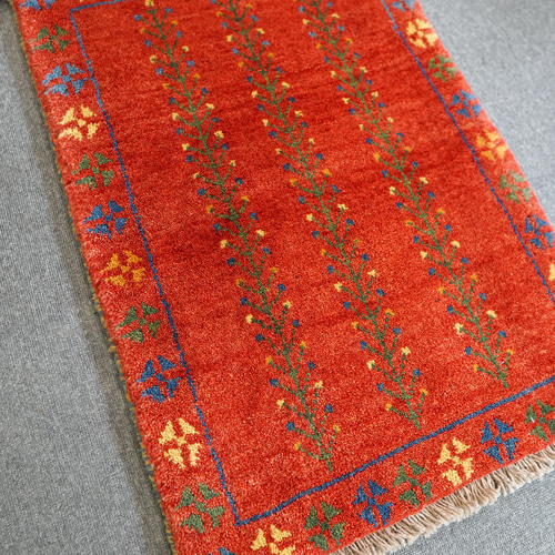 79×52cm 【ペルシャ絨毯 手織りギャッベ】アマレ族ギャッベ 79×52cm 【ペルシャ絨毯 手織りギャッベ】アマレ族ギャッベ