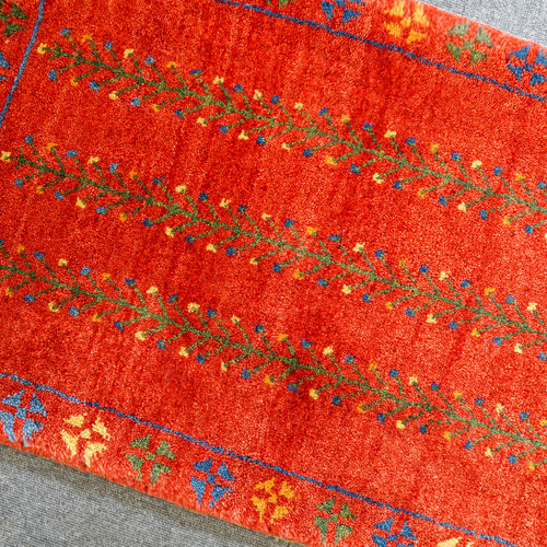 79×52cm 【ペルシャ絨毯 手織りギャッベ】アマレ族ギャッベ 79×52cm 【ペルシャ絨毯 手織りギャッベ】アマレ族ギャッベ