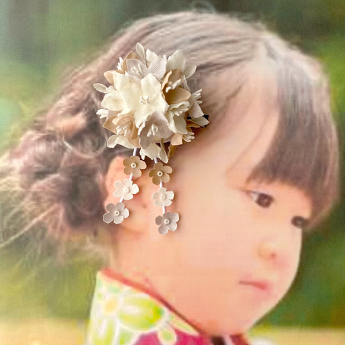 布花ヘアクリップ❤︎一点物 髪飾り 七五三 753 3歳 7歳 袴 浴衣 着物