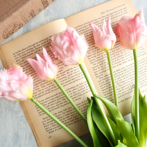リニューアル✨【リアル造花】パーロット咲きチューリップ5本