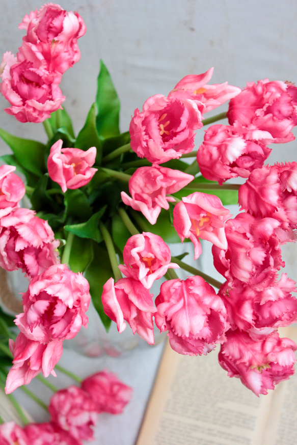 【リアル造花】パーロット咲きチューリップ5本ナチュラルブーケ【ローズレッド】 7枚目の画像