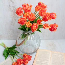 【リアルな触り心地】まるで生花のような瑞々しさ|パーロットチューリップブーケ|アーティフィシャルフラワー【オレンジ】 5枚目の画像