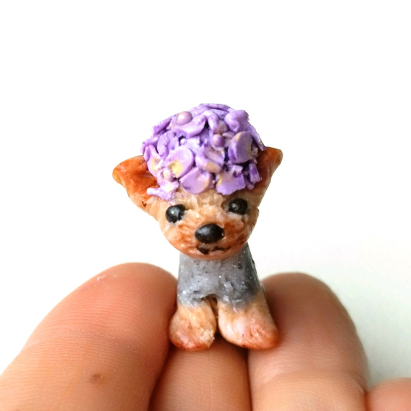 ヨーキーちゃん紫陽花アフロなピンバッジ ピンバッチ じるくらふと