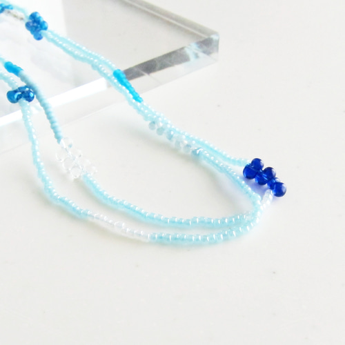 ビンテージ　アクアブルーのパドレビーズネックレス ビンテージ アクアブルーのパドレビーズネックレス