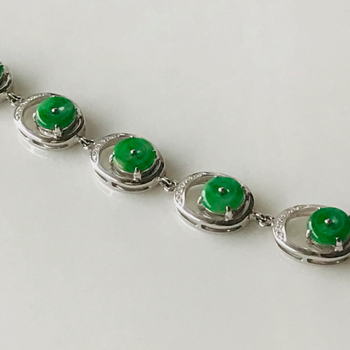 ミャンマー産 翡翠２連ブレスレット（径１８cm） 伊勢浄化】ミャンマー産翡翠10.2mmブレスレット【1】 ise9