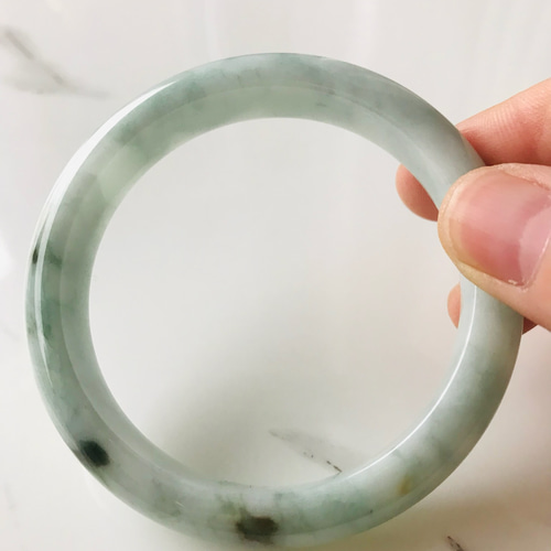 B510-0108] ジェイド JADE ヒスイ 本翡翠 バングル ミャンマー産 