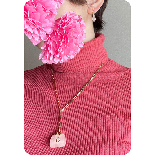 ころんと可愛い♡ローズクォーツのバッグ型ネックレス（ステンレス