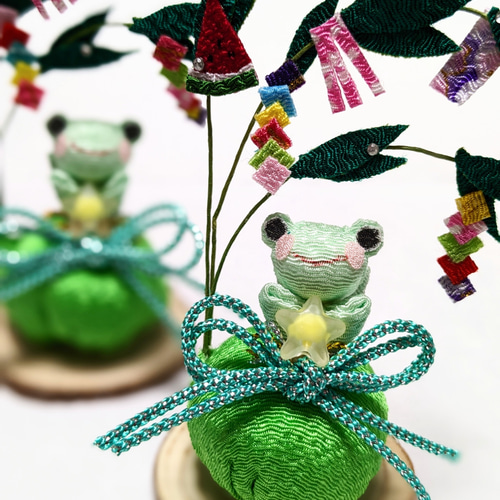 星に願いを☆ 七夕飾りとカエルちゃん ちりめん細工の小さな置物