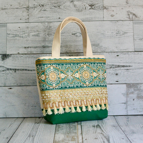 トートバッグ　インド刺繍ハイクラスピンク　ハンドメイド ピンクのインド刺繍トートバッグ - メルカリ