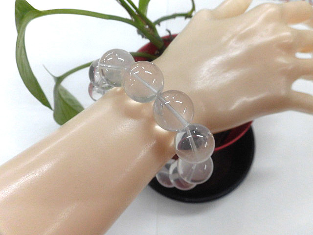 天然石 メタルフォーゼス16.8～17.4mm玉ブレスレット 内周19.5cm　　240101442