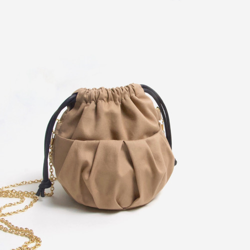 64%OFF♪定価14500 新品未使用☆ころんとかわいい巾着タイプポシェット ころんと♪マイクロミニサイズ ニュアンスタックポケット ミニ