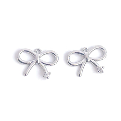 ejp574【2個入り】一粒 キュート リボンモチーフ シルバー チャーム 1枚目の画像