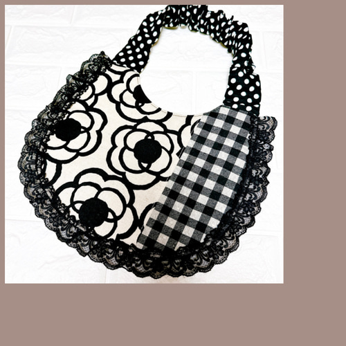 大型犬♡超大型犬 リバーシブルフリルスタイ レース ペット服