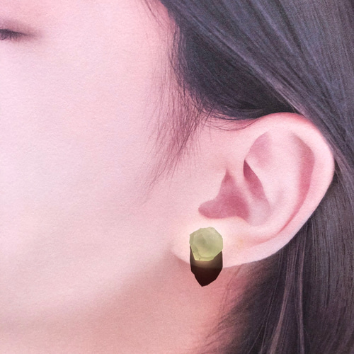 no.250＊14kgf グリーン系天然石しゃらしゃらイヤリング