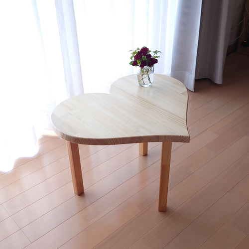 ハート型 ミニ テーブル 花台 可愛い かわいい 木工 家具 木
