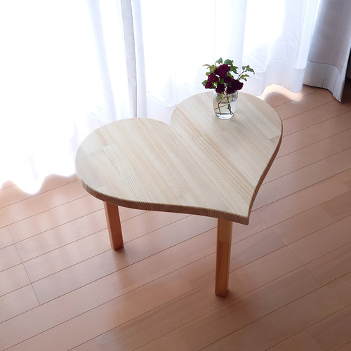 ハート型 ミニ テーブル 花台 可愛い かわいい 木工 家具 木