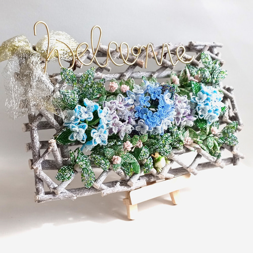 ○紫陽花のウエルカムボード ビーズのお花 結婚式やショップサインに