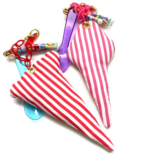 SALE! アイスクリーム屋さんチャーム○クマちゃんアイス バッグ