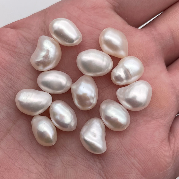 高品質バロック淡水パール 大粒 3粒【縦:12mm~13mm/横:9mm~10mm】本真珠 フラット ボタン ルース 4枚目の画像