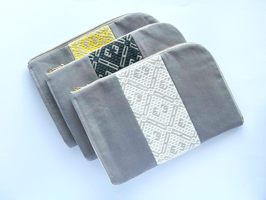 L字ファスナーポーチ　母子手帳ケース　こぎん刺し【てこな　蝶】ホワイト　イエロー　ブラック　ラッピング可 送料無料