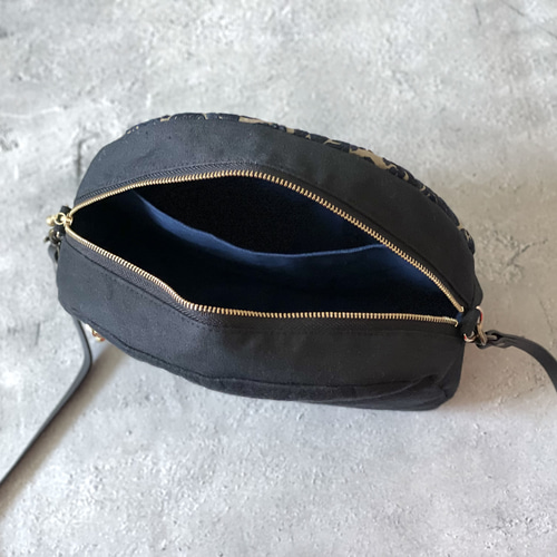 ⚮̈ミナペルホネン smile flower khaki まるっこポシェットさん