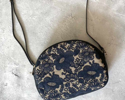 ⚮̈ミナペルホネン smile flower khaki まるっこポシェットさん