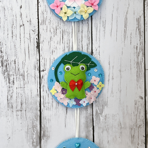 フェルトのガーランド☆フェルトリース☆壁飾り リース Tama