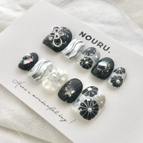𝐚𝐣𝐲𝐮 𝐧𝐚𝐢𝐥 ❁ﾈｲﾙﾁｯﾌﾟ専門店 | . プロのネイリストが袴の